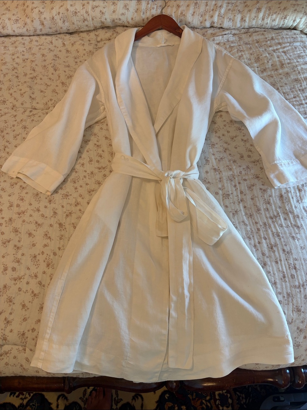 Pottery Barn White/Cream 100% Linen Wrap Robe - Picture 4 of 11